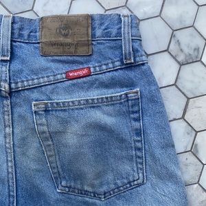 high rise distressed wranglers vintage jeans